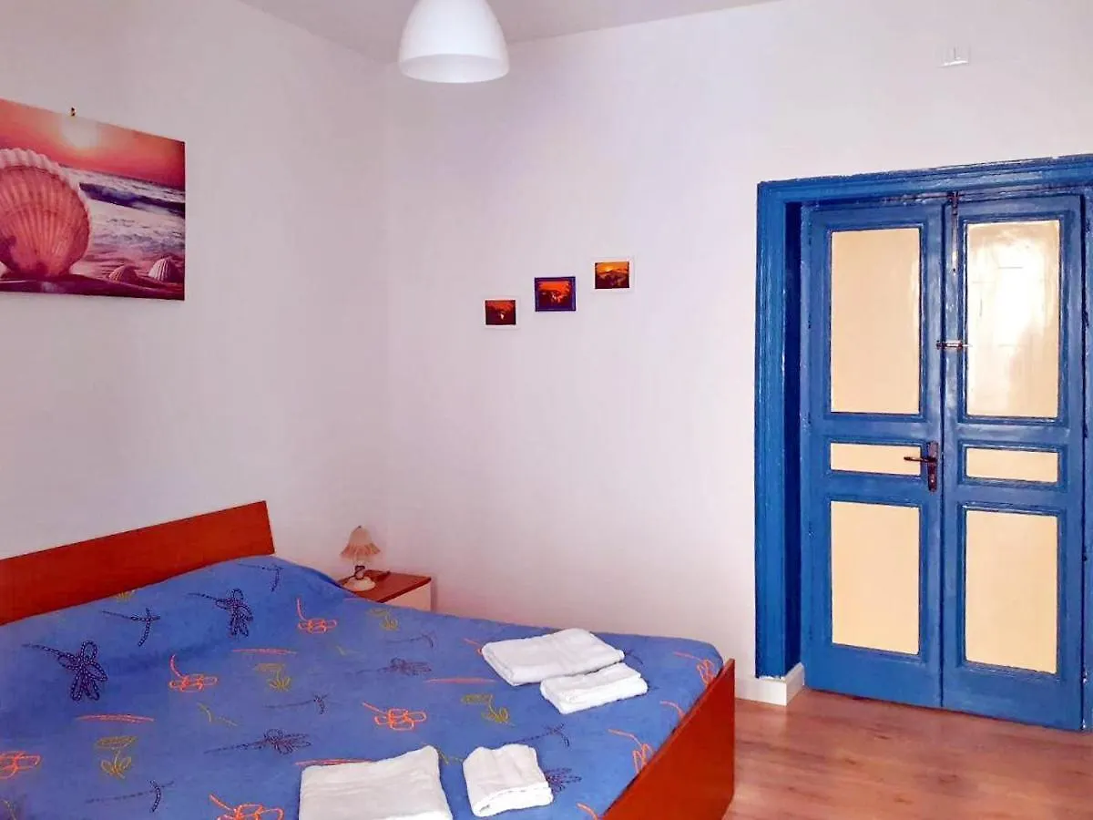 Guest house Flamingo Room Castellammare del Golfo Italy